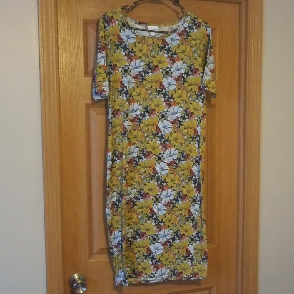 Lularoe floral fitted dress